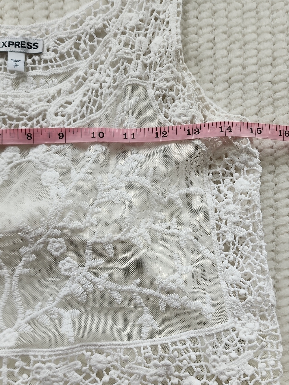 Express Lace Embroidered Sleeveless Peplum Top - Picture 3 of 6